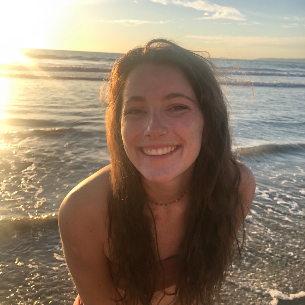 Meet your Posher, Chloe